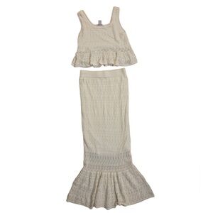 House of Harlow 1960 2 Piece Knitted  Crochet Tank and Cream Mermaid Skirt Set!
